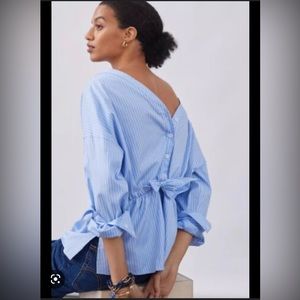 Athropologie Harshman Button Back Blous Color: Blue Motif Size: S